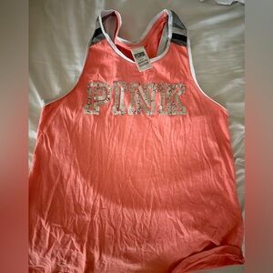 VS pink tank Small